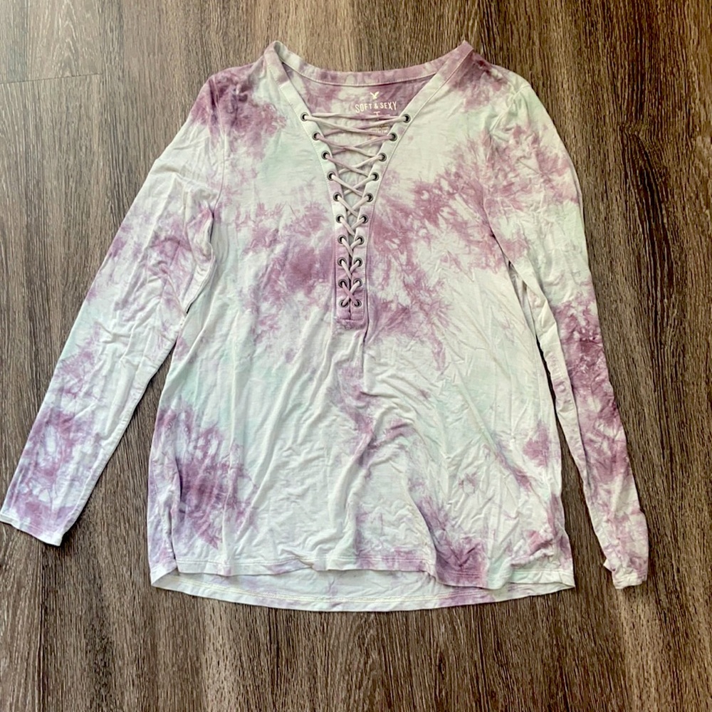 Never worn: long sleeve soft shirt
